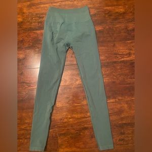 Alphalete amplify leggings